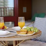 Seaside Wish Apartment